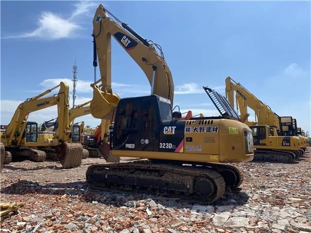 CAT 323D Bagri goseničarji