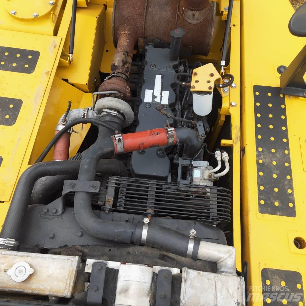 Komatsu PC200-8 Bagri goseničarji