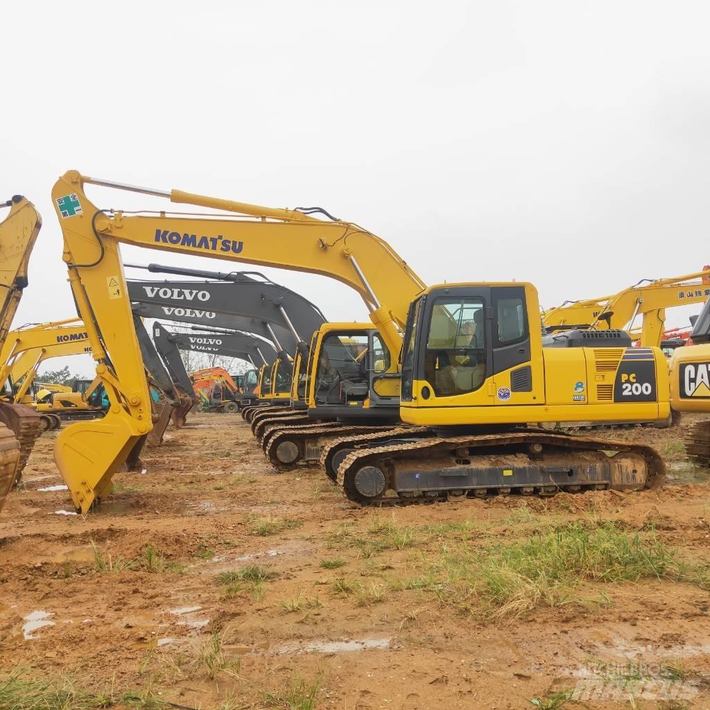 Komatsu PC200-8 Bagri goseničarji