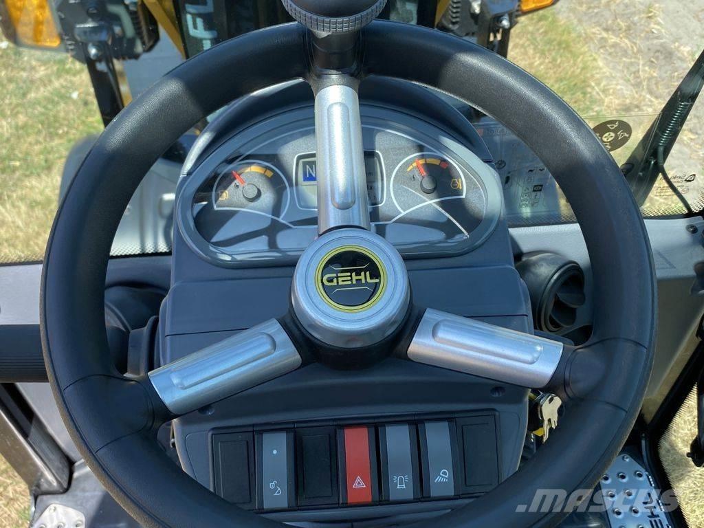 Gehl AL230 Kolesni nakladalci