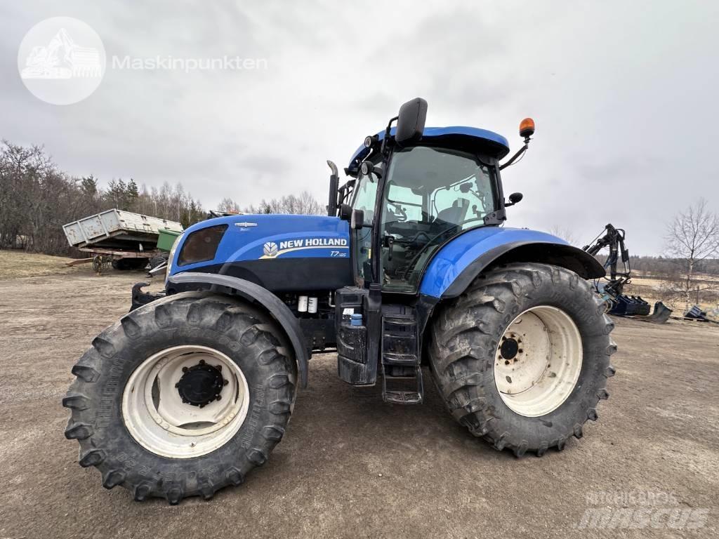 New Holland T 7.185 Traktorji