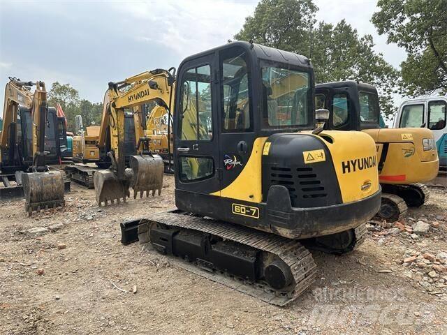 Hyundai R60-7 Bagri goseničarji