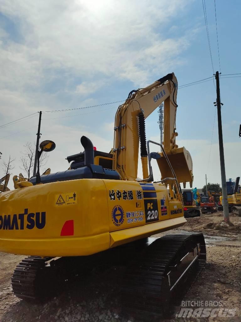 Komatsu PC 220 Bagri goseničarji