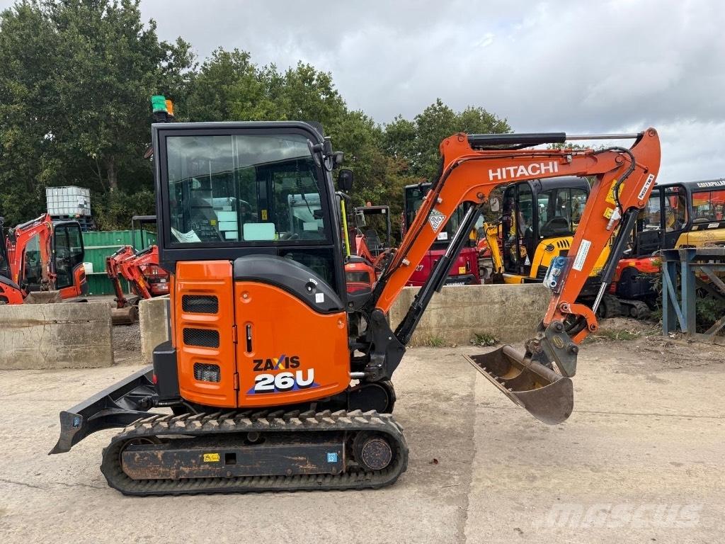 Hitachi ZX 26 U-6 CR Mini bagri <7t