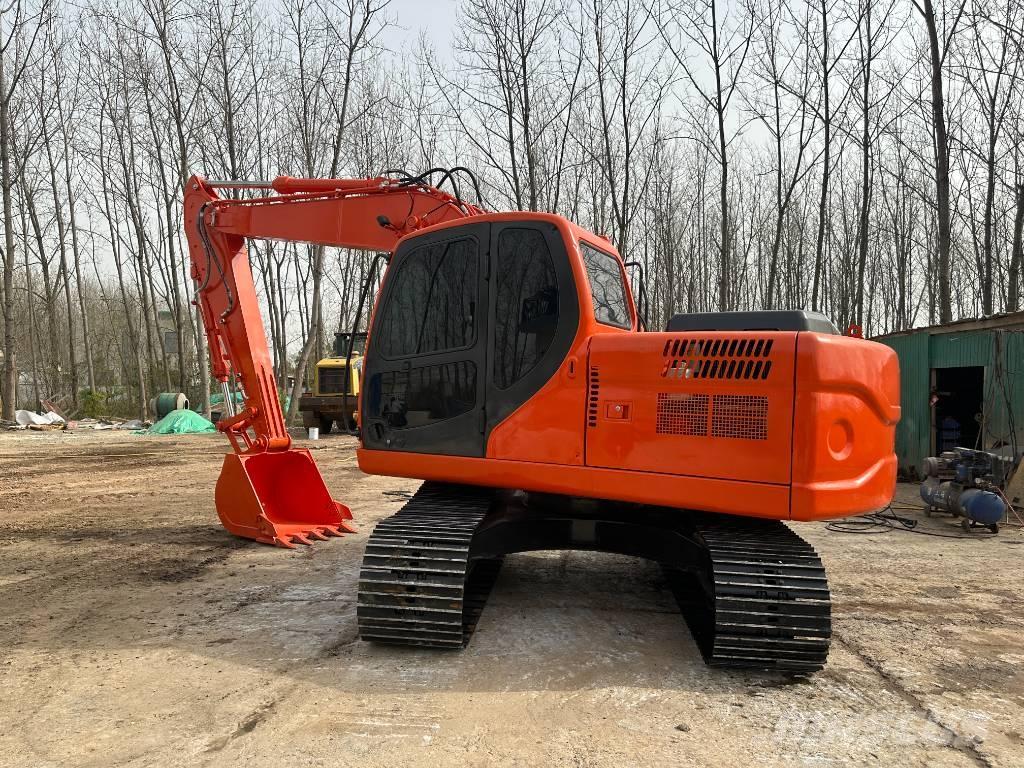 Doosan DX140 Bagri goseničarji