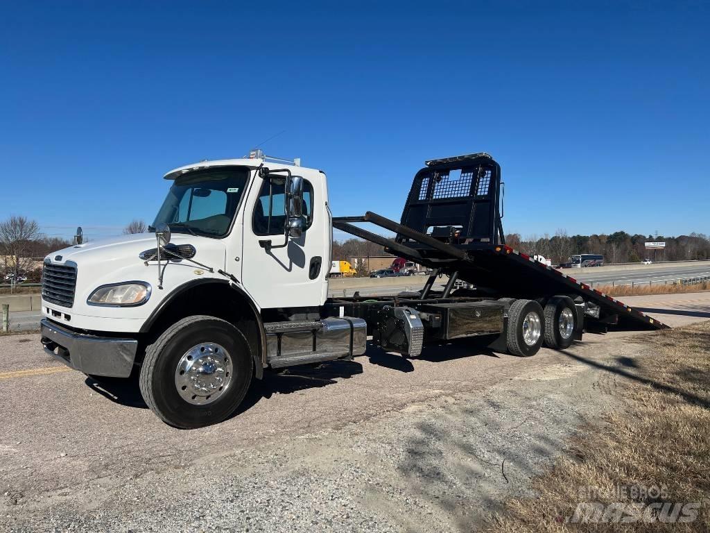 Freightliner M2 Vlečna vozila za tovornjake