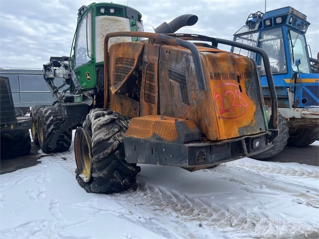 John Deere 1270G Harvesterji