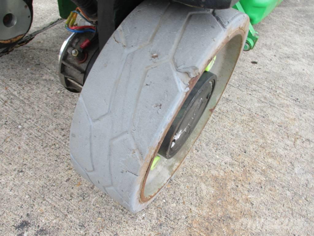 JLG 2632 ES (983) Škarjaste dvižne ploščadi