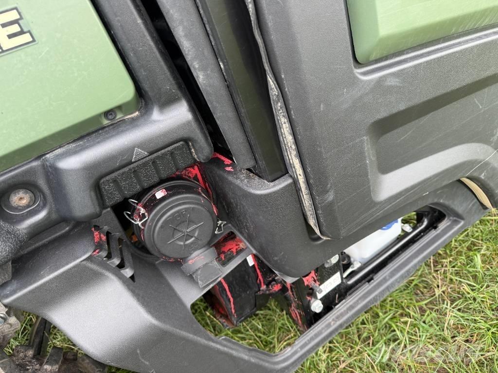 John Deere XUV 865 Pomožni stroji
