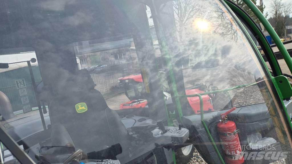 John Deere 1170 G Harvesterji