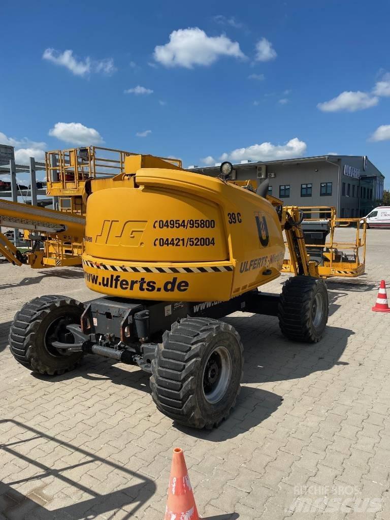 JLG 450 AJ Zglobne dvižne ploščadi