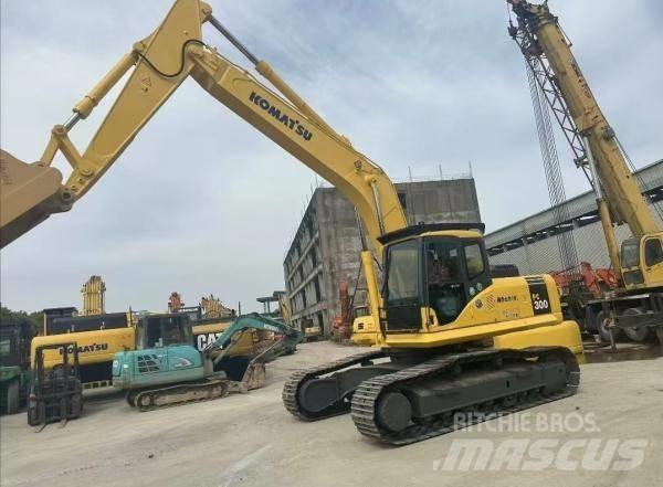 Komatsu PC 300 Bagri goseničarji