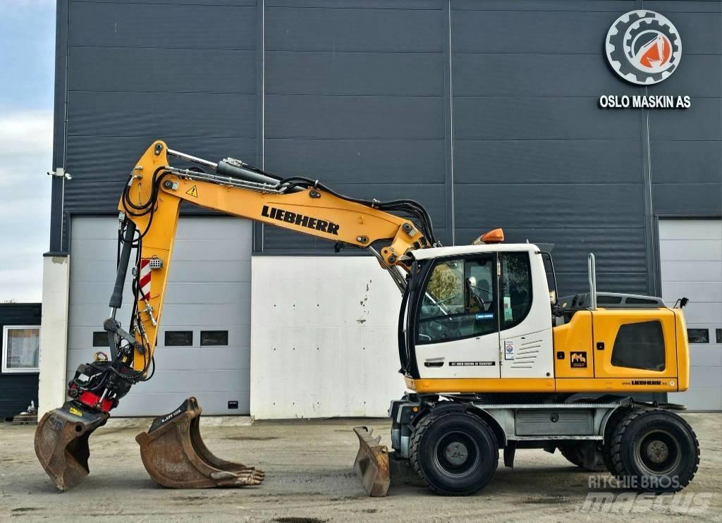 Liebherr A 916 Bagri na kolesih