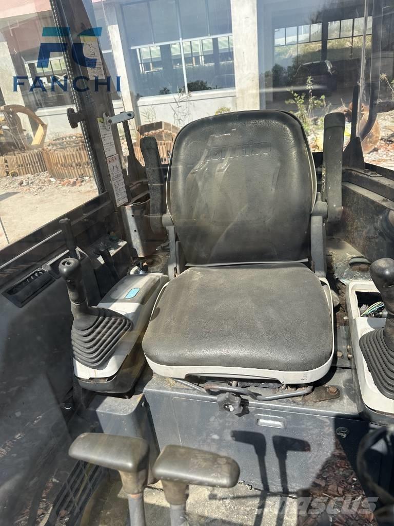 Komatsu PC 35 MR Mini bagri <7t