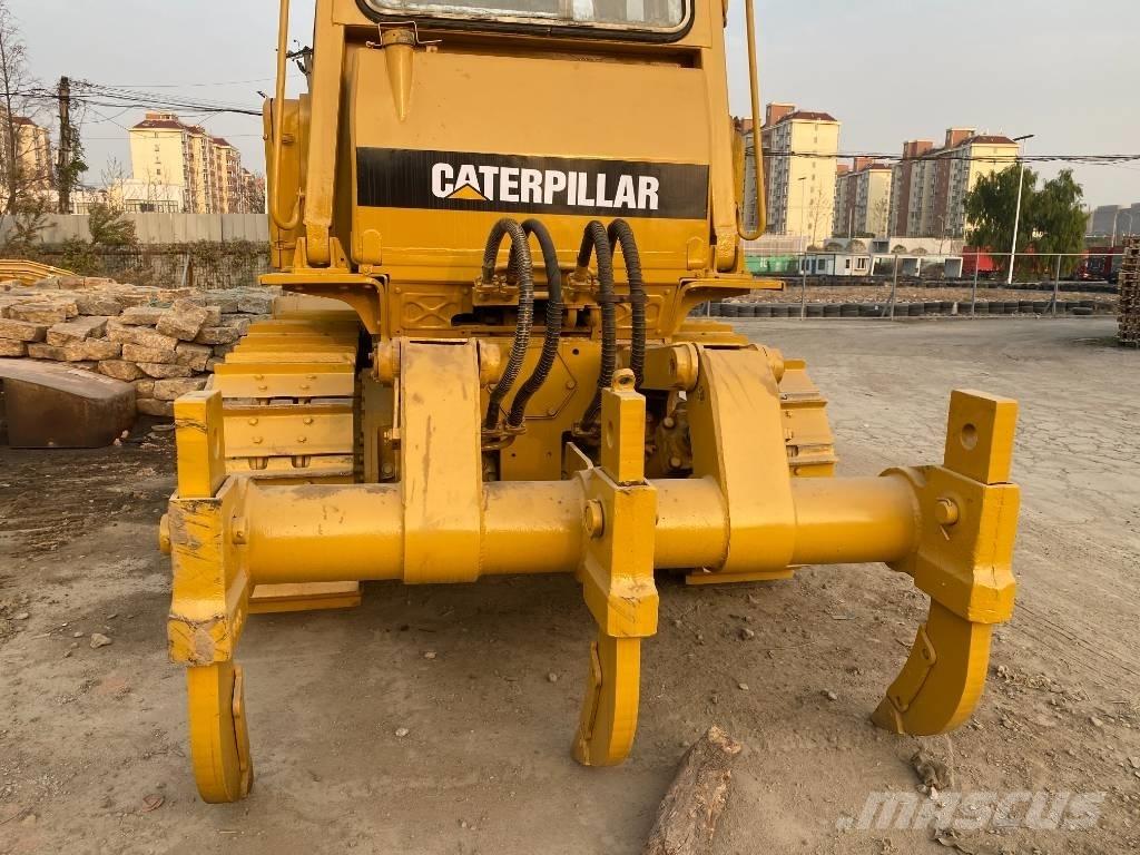 CAT D 6 D Buldožerji goseničarji