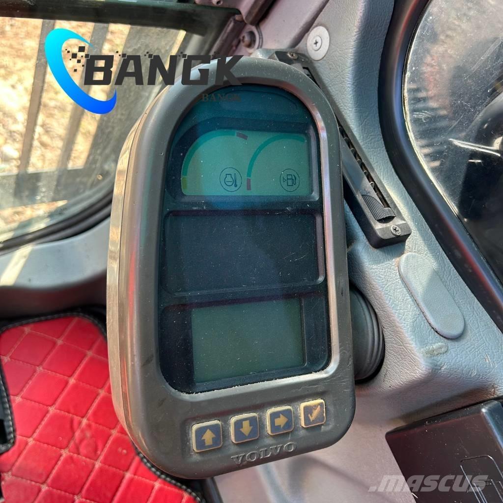 Volvo EC 290 Bagri goseničarji