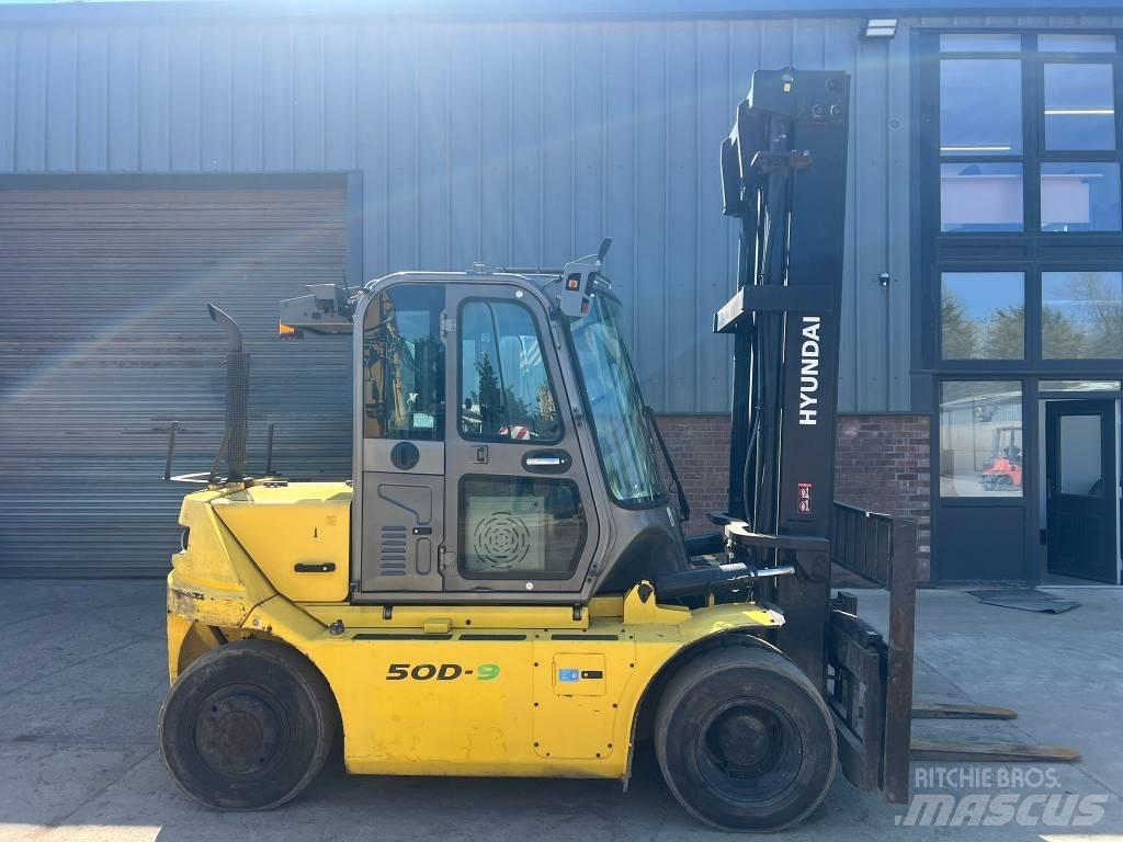 Hyundai 50 D-9 A Dizelski viličarji