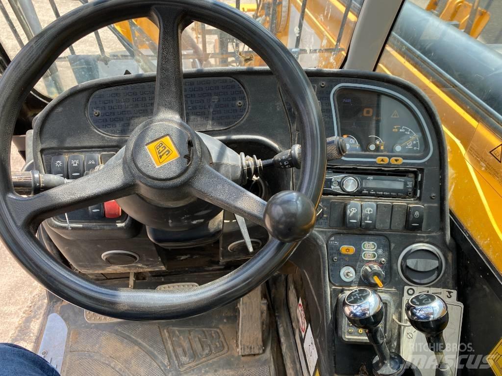 JCB 535-140 Hiviz Teleskopski viličarji