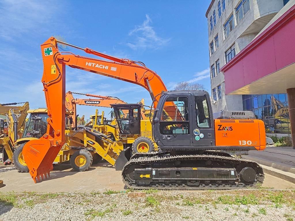 Hitachi ZX 130 Bagri goseničarji