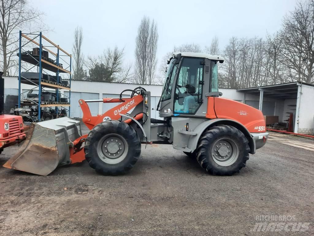 Atlas Weycor AR550 Kolesni nakladalci