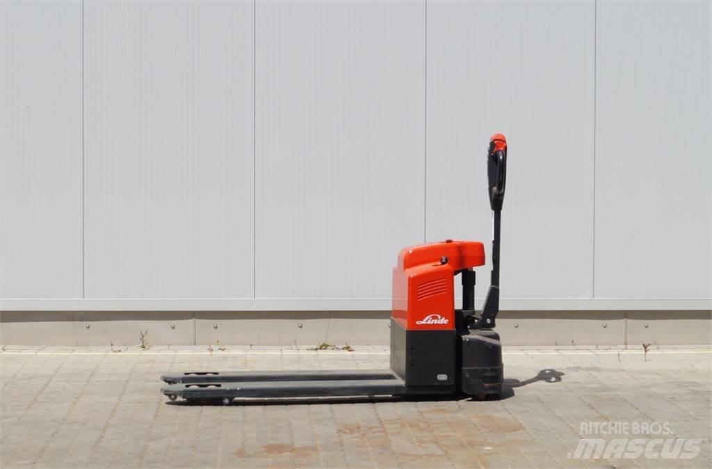 Linde MT15 Električni nizko dvižni viličar