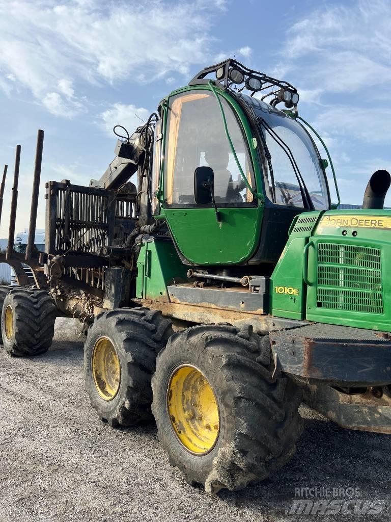 John Deere 1010 E Forwarderji