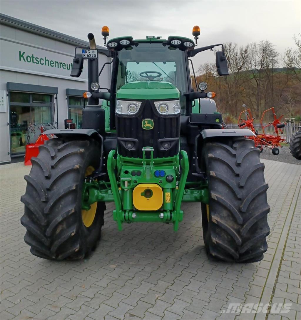 John Deere 6M 220 Traktorji