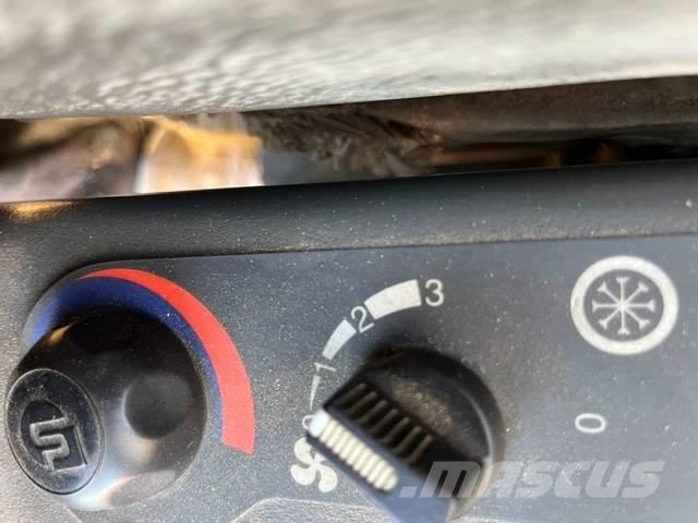 Komatsu PC 75 Midi bagri 7t – 12t