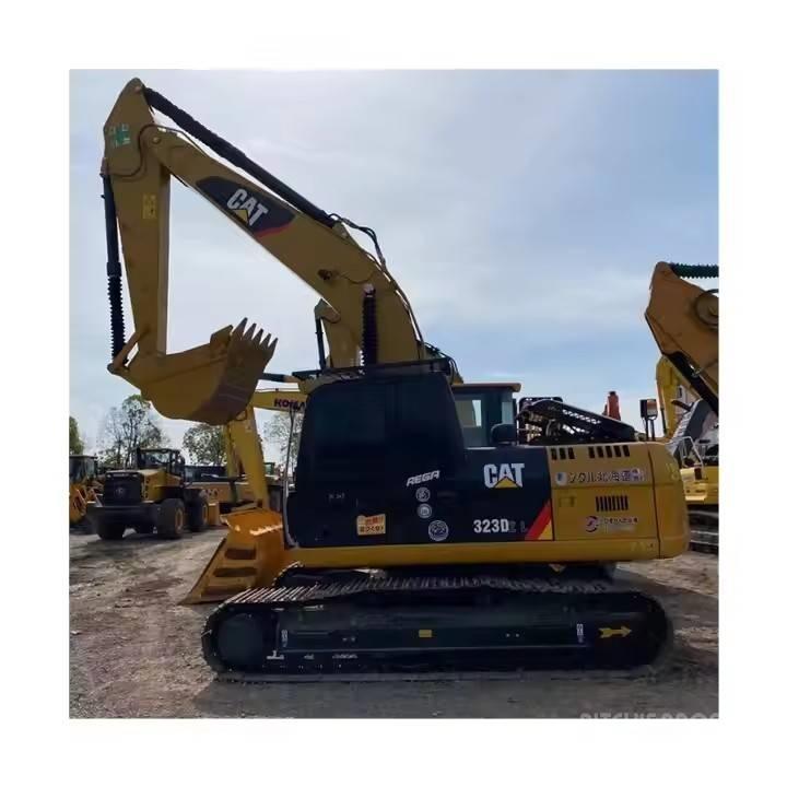 CAT 323 D2L Bagri goseničarji