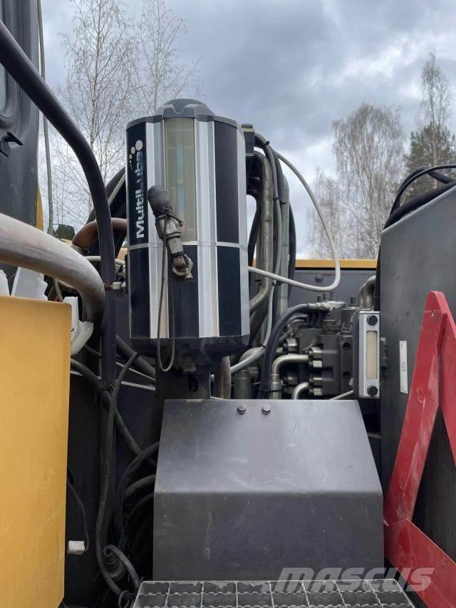 Volvo EW 180 B Bagri na kolesih