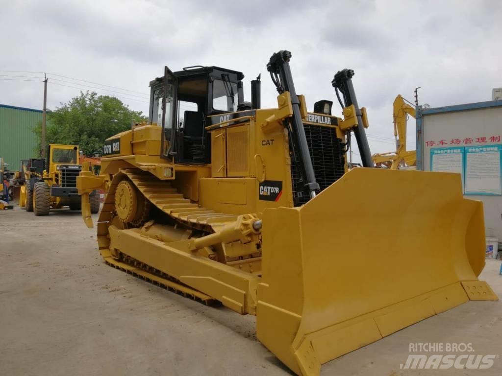 CAT D 7 R Buldožerji goseničarji
