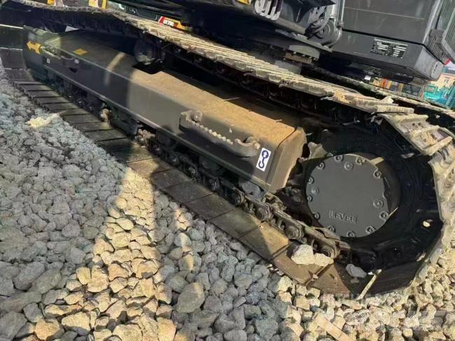 Volvo EC 140 Bagri goseničarji