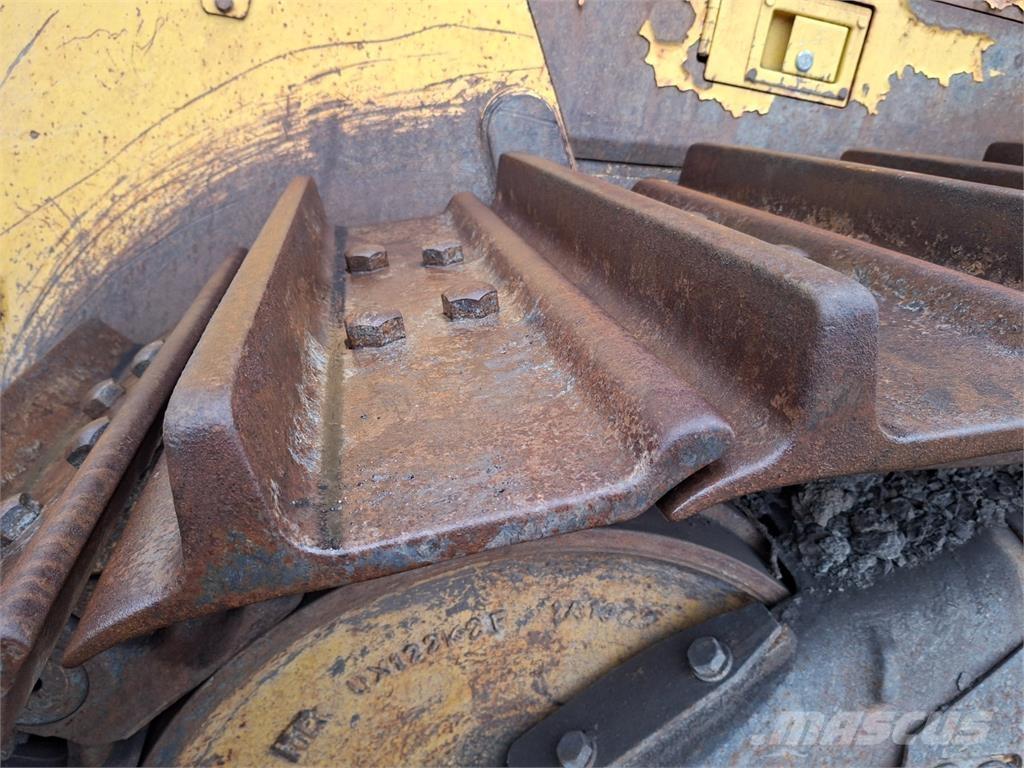 Komatsu D275 AX Gradbeništvo - drugo