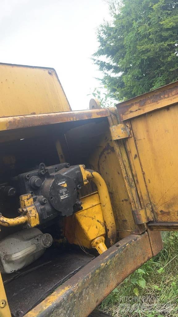 Mitsubishi MS 120 Bagri goseničarji