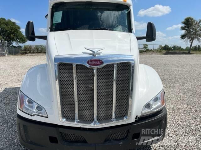 Peterbilt 579 Vlačilci
