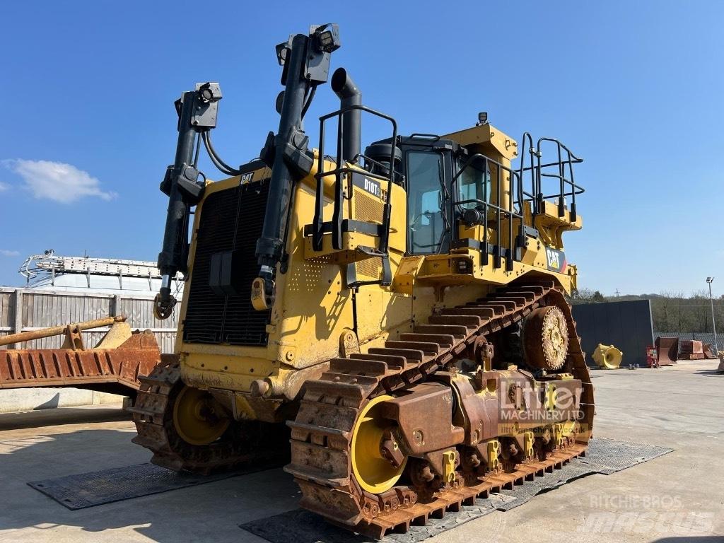 CAT D 10 T 2 Buldožerji goseničarji