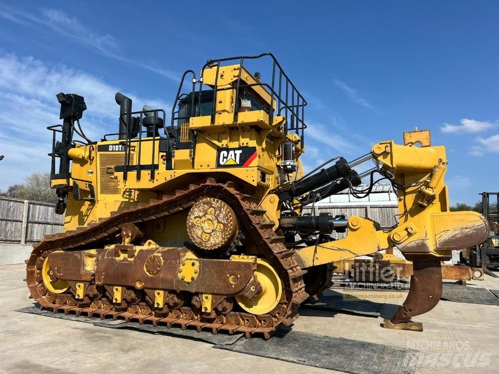 CAT D 10 T 2 Buldožerji goseničarji
