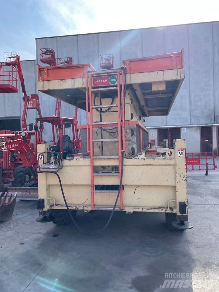 JLG 210-25 Škarjaste dvižne ploščadi