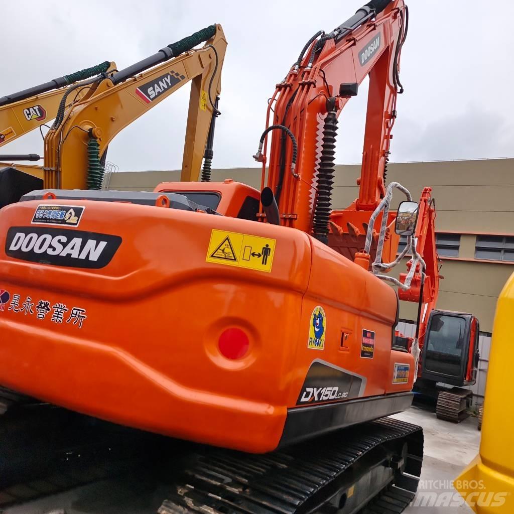 Doosan DX 150 LC Bagri goseničarji