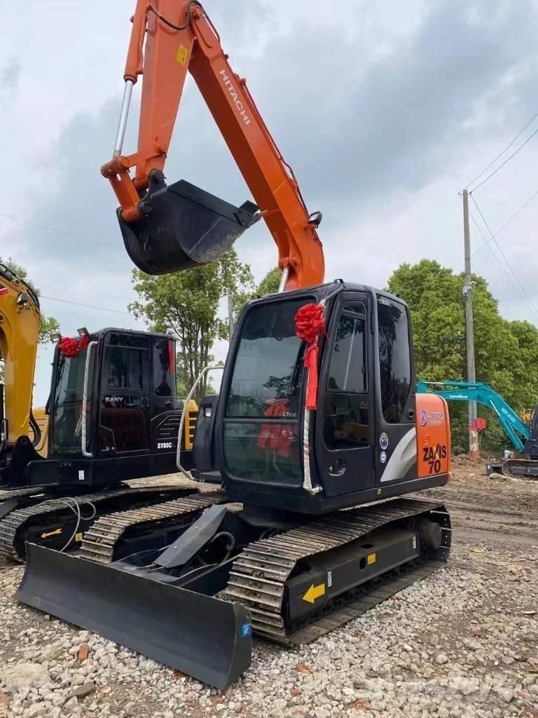 Hitachi Zaxis 70 Bagri goseničarji