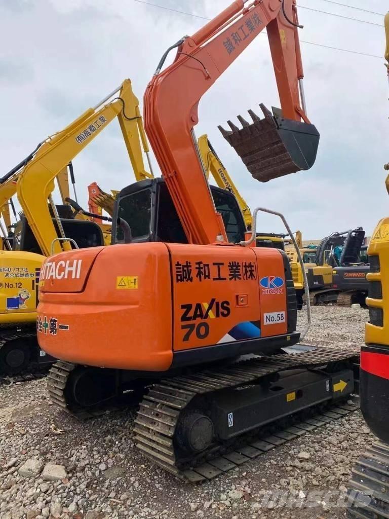 Hitachi Zaxis 70 Bagri goseničarji