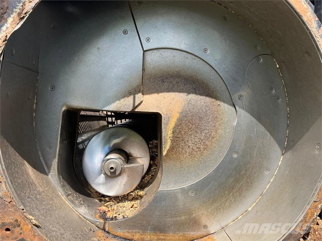 JENZ HEM 841 Drobilci lesa