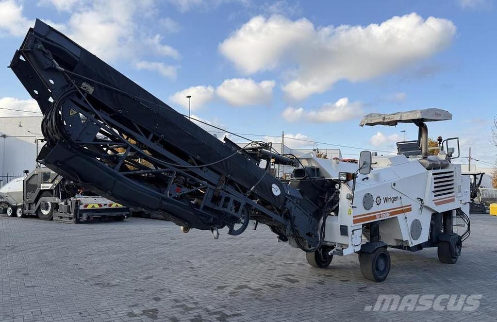 Wirtgen W 1000F Freze za asfalt