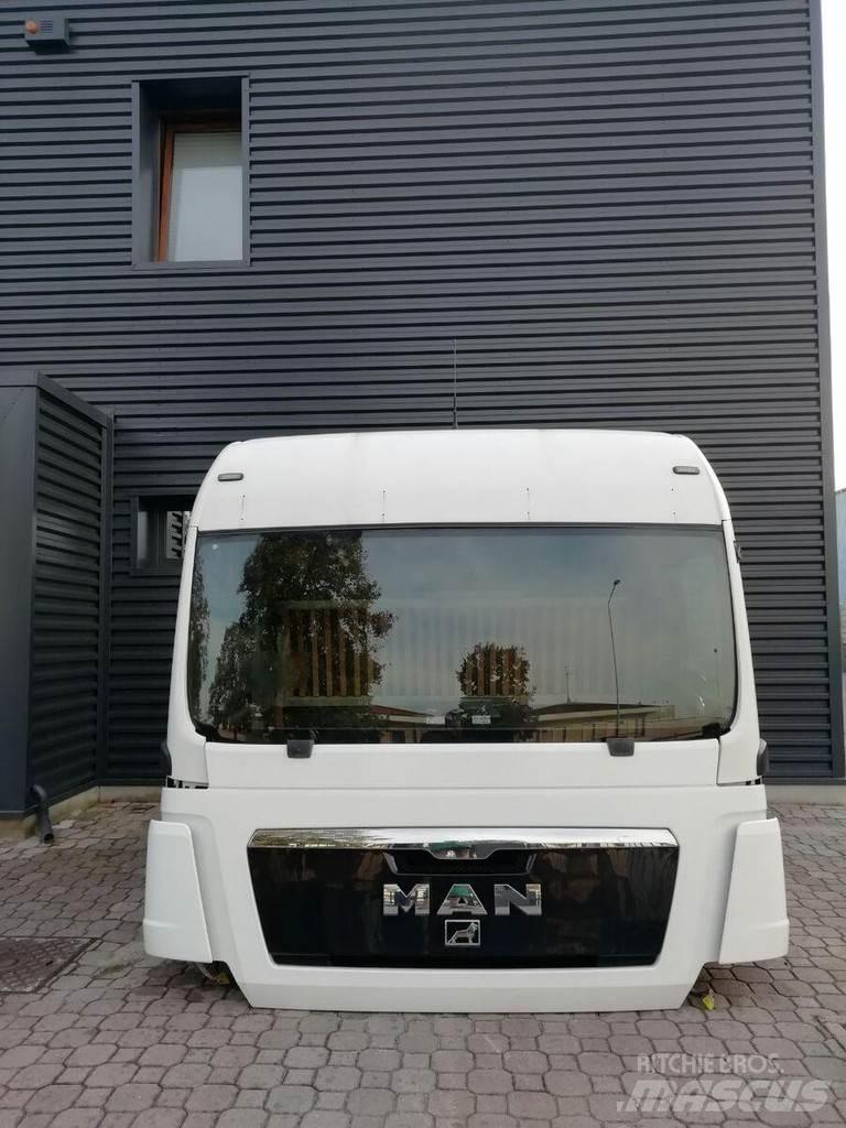 MAN TGX XLX EURO 5 Kabine in notranjost