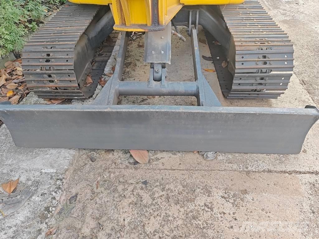Komatsu PC 55 MR Mini bagri <7t