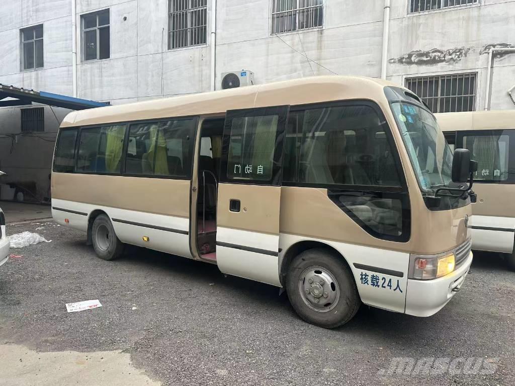 Toyota Coaster Medkrajevni avtobusi