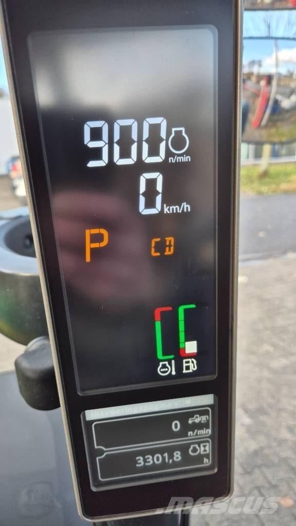 John Deere 5090 R Traktorji