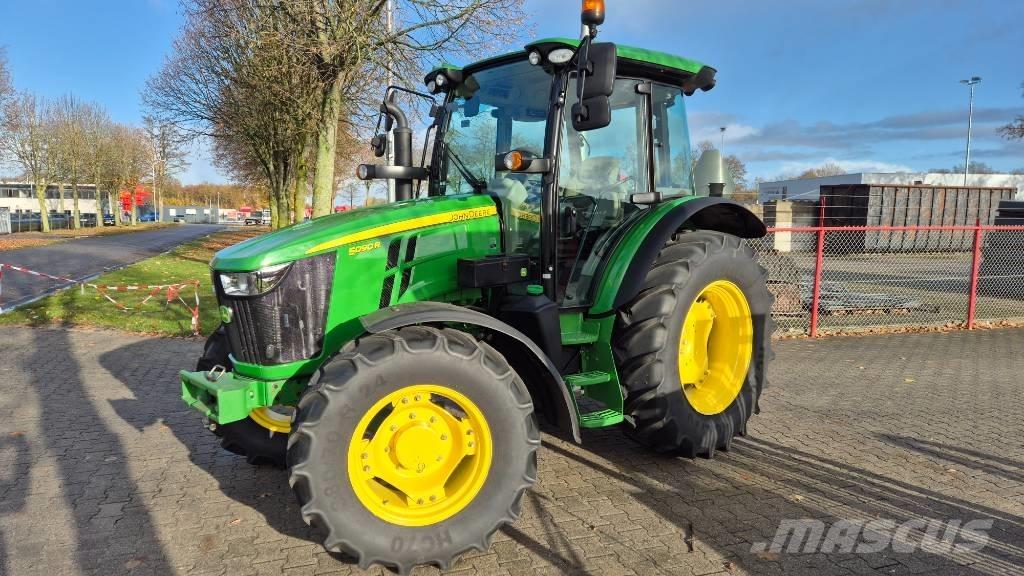 John Deere 5090 R Traktorji