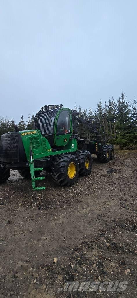 John Deere 1210 E Forwarderji