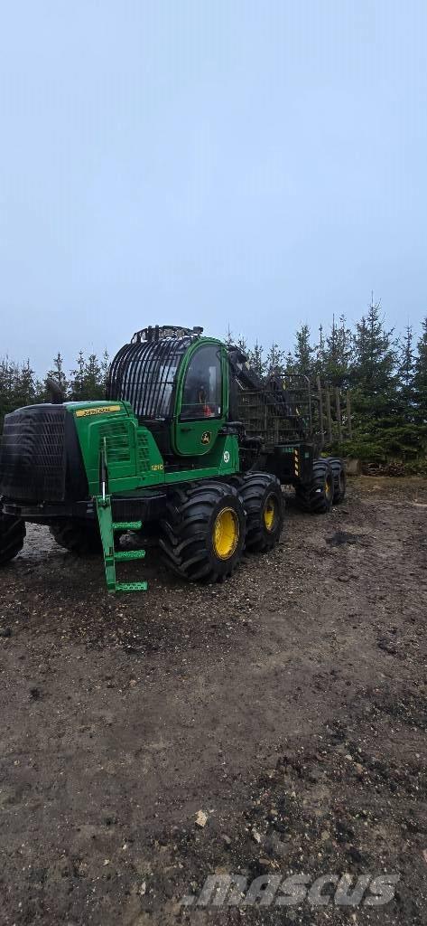 John Deere 1210 E Forwarderji